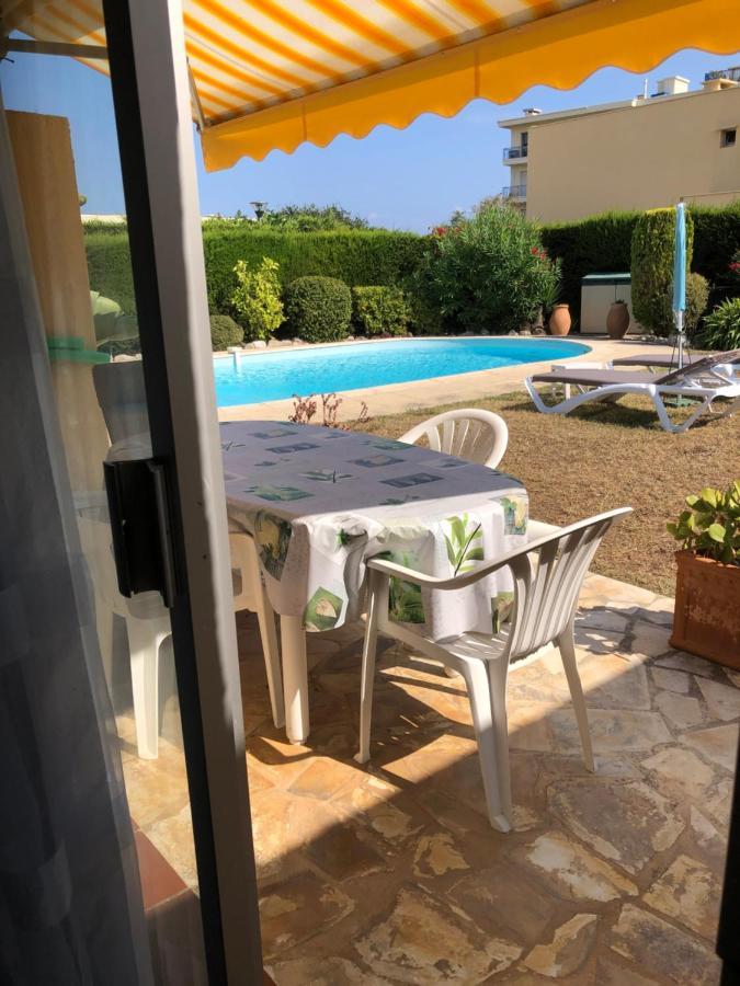 Villa C3 Arthur Rimbaub Chambre D'Hote Piscine Proche Mer Plage 600M Cagnes-sur-Mer Eksteriør billede